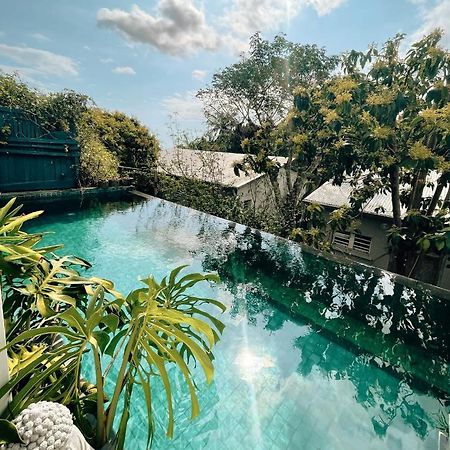 Chambres D'Hotes & Spa Le Jardin De Ravintsara Ravine des Cabris Exterior photo