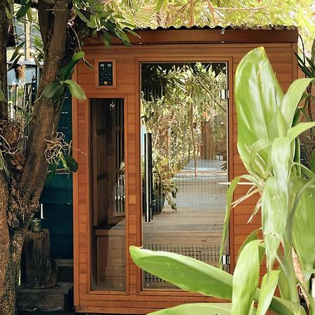 Chambres D'Hotes & Spa Le Jardin De Ravintsara Ravine des Cabris Exterior photo